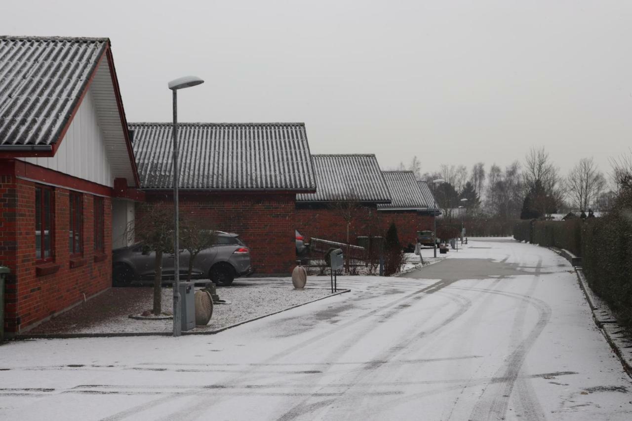 Holstebro Townside House Villa Exterior photo